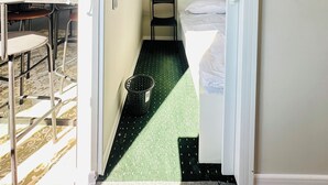 Comfort Single Room, City View | Room amenity - Pulse Capsule Hotel (Almaty)
