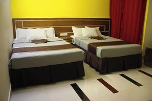 Desk, free WiFi - The Marwah Kuakata (Kalapara)