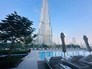 室外游泳池