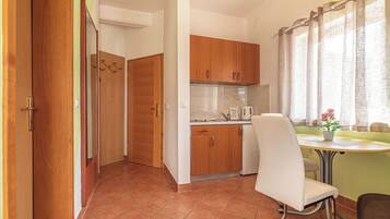 Family Apartment, Multiple Bedrooms (Natura Kolpa Orange Apartment) | Private kitchen | Fridge, oven, stovetop, dishwasher