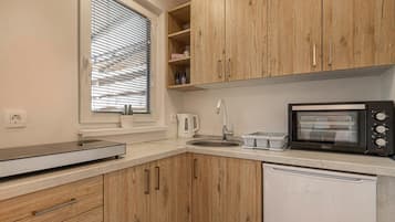 Family Studio, Terrace (Natura Kolpa Studio w/ Terrace) | Private kitchenette