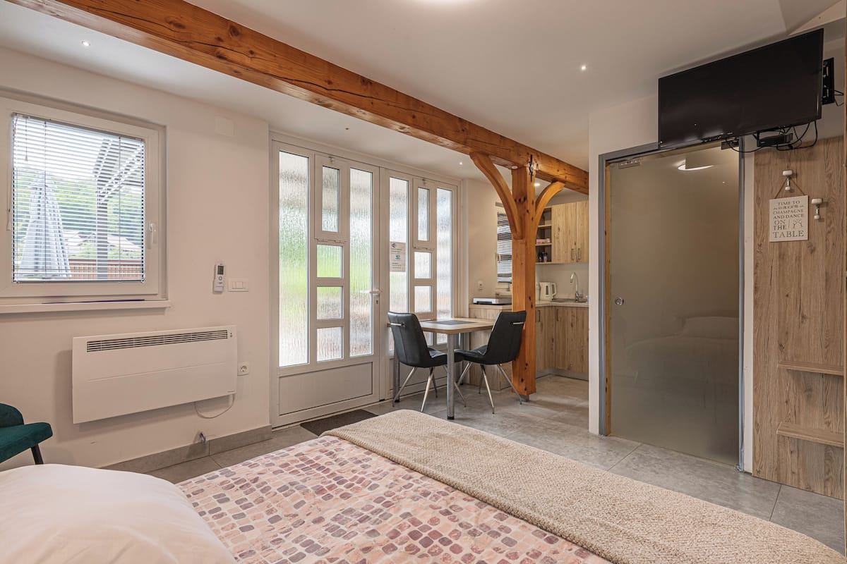 Family Studio (Studio Natura Kolpa)