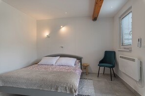 Wi-Fi gratuit, draps fournis