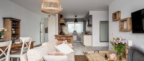 Apartament (132) | Coin séjour | Télévision à écran plat