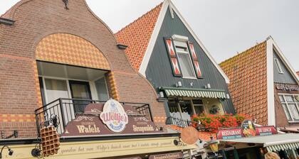 Hotel aan de Haven (room 3)