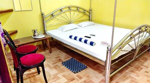Basic Double Room, Garden View