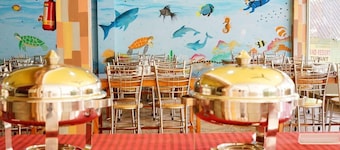 Dreamland Resort And Restaurant