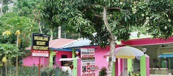 Dreamland Resort And Restaurant