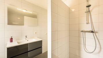 Villa (Comfort 6) | Bathroom