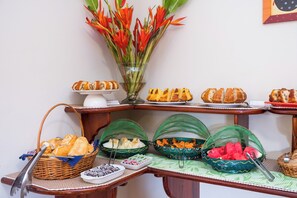 Dagelijks ontbijtbuffet inbegrepen