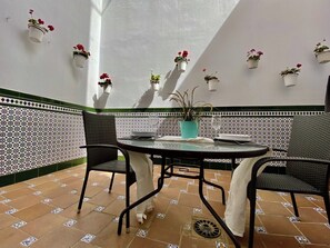 Dineren