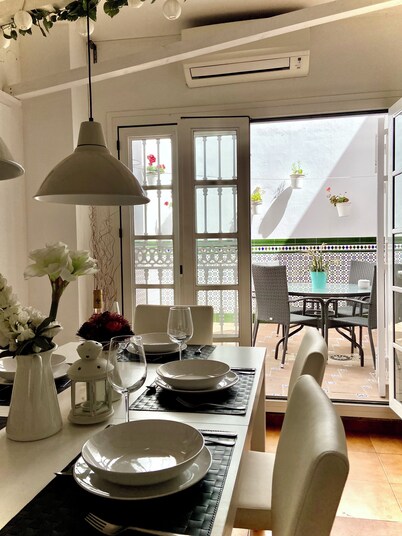 Amazing House At The Historical City Center, Solarium Terrace & Patio