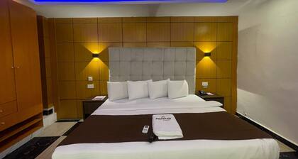 Presken Hotel International Airport road