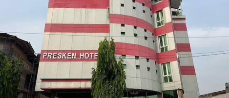 Overnatningsstedets facade