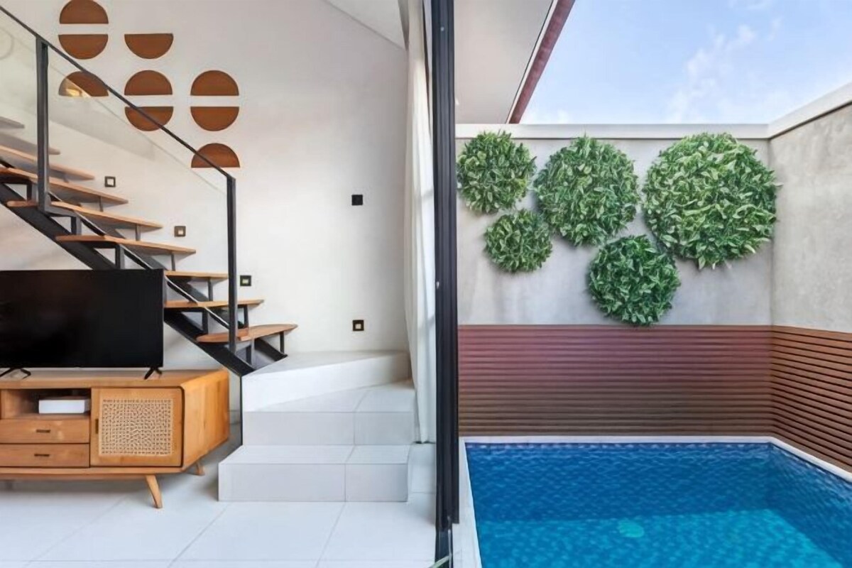 Premium Loft