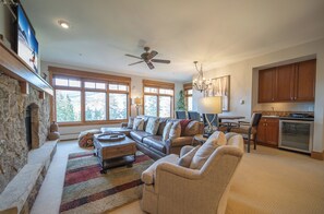 Téléviseur connecté, foyer