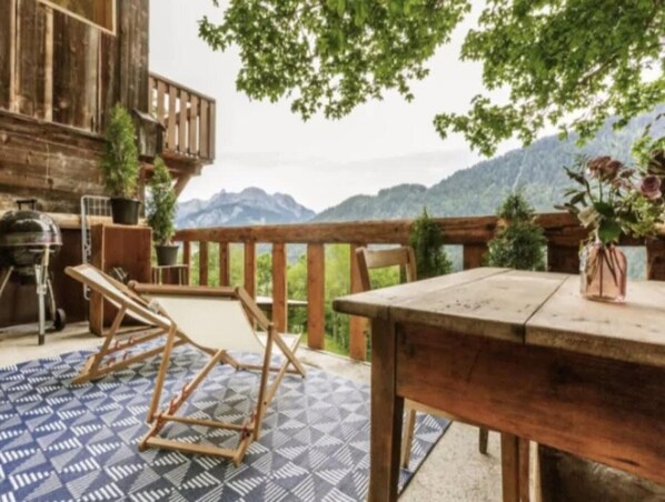 Chalet | Balcony