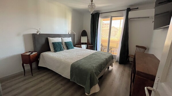 1 bedroom, iron/ironing board, free WiFi, bed sheets - La Casa GIL (Ajaccio)