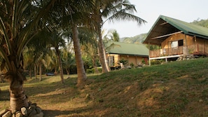 Exterior - Lodge Hummingbird - Lake Bosomtwe (Kuntanse)