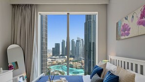 Unclassified image, 4 of 27, button - 3BR Maid Stay 1km From Dubai Mall Dubai Opera (Dubai)