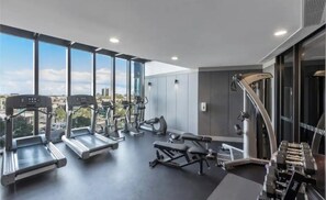 Fitness facility - Southbank 1Bed apt,20F, great view,gym/cinema/outdoor pool, 8 mins walk to crown (Southbank)