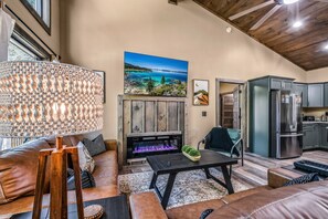 Cabin, 2 Bedrooms | Living area | Smart TV - Wooded Hideaway 2 Bedroom Cabin (Sevierville)