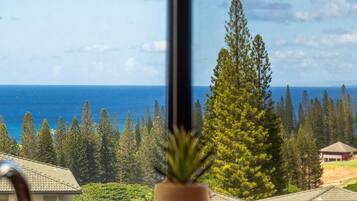 Condo, 1 Bedroom | Interior