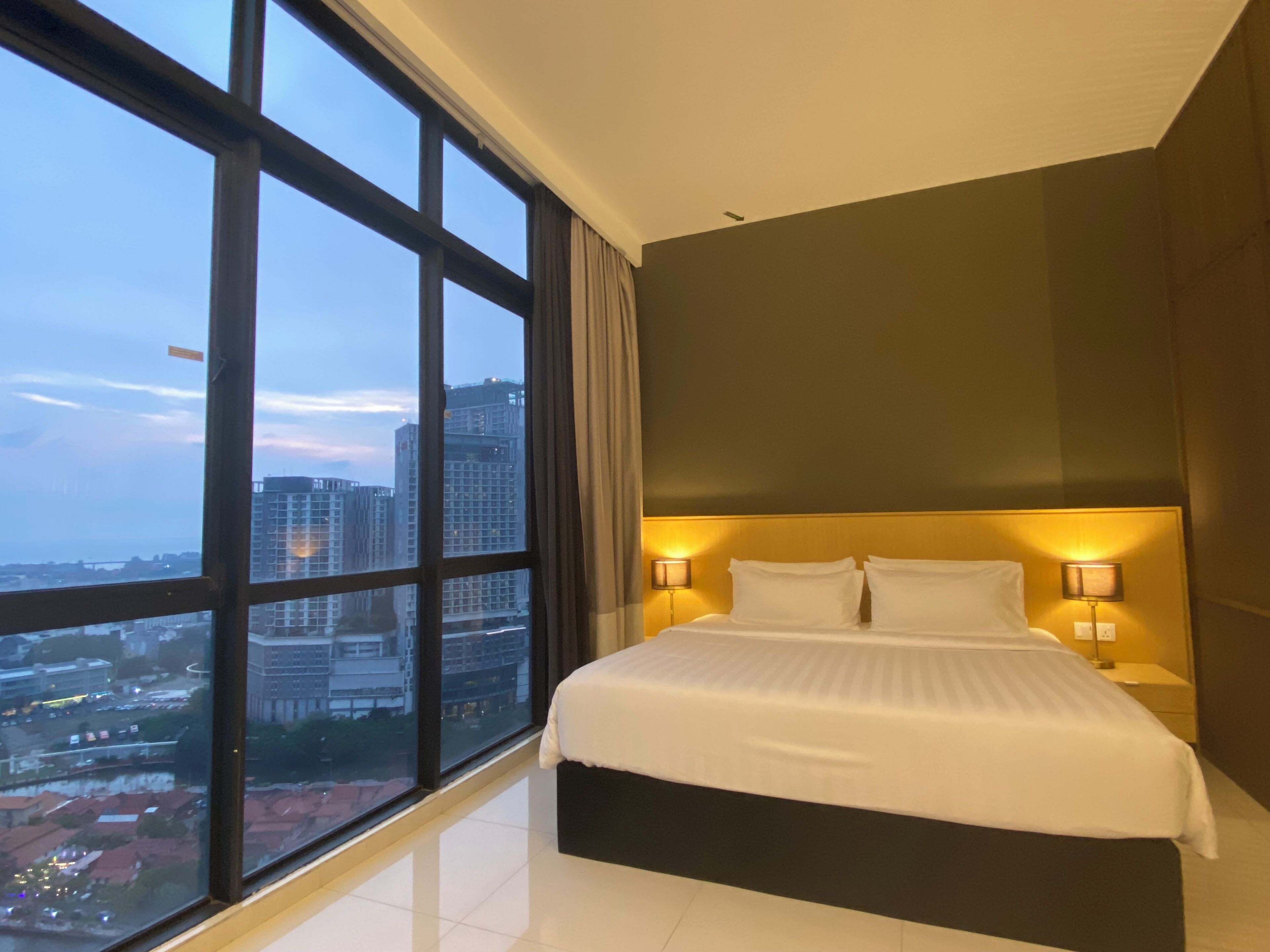 Minibar, desk, laptop workspace, blackout curtains