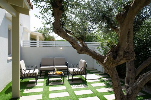 Villa Lux, A Luxurious Villa with private Swimming Pool