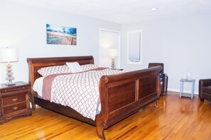 4 chambres, fer et planche à repasser, Wi-Fi gratuit, draps fournis