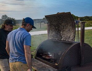 Property grounds - Adventure Awaits: Riverfront Luxe Glamping (Valley Mills)