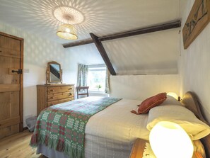 2 bedrooms, free WiFi, bed sheets - Y Bwthyn, Cardigan - Two Bedroom Cottage, Sleeps 4 (Cardigan)