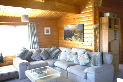 Sea View Lodge, Porthgain