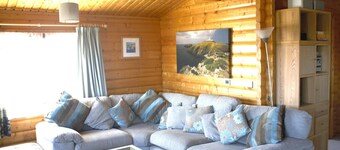 Sea View Lodge, Porthgain