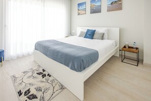 4 bedrooms, iron/ironing board, travel cot, free WiFi
