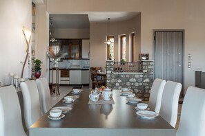 Villa Superior - havsutsikt | Matservice på rummet
