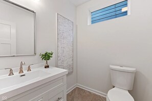 Shower, towels, soap, shampoo