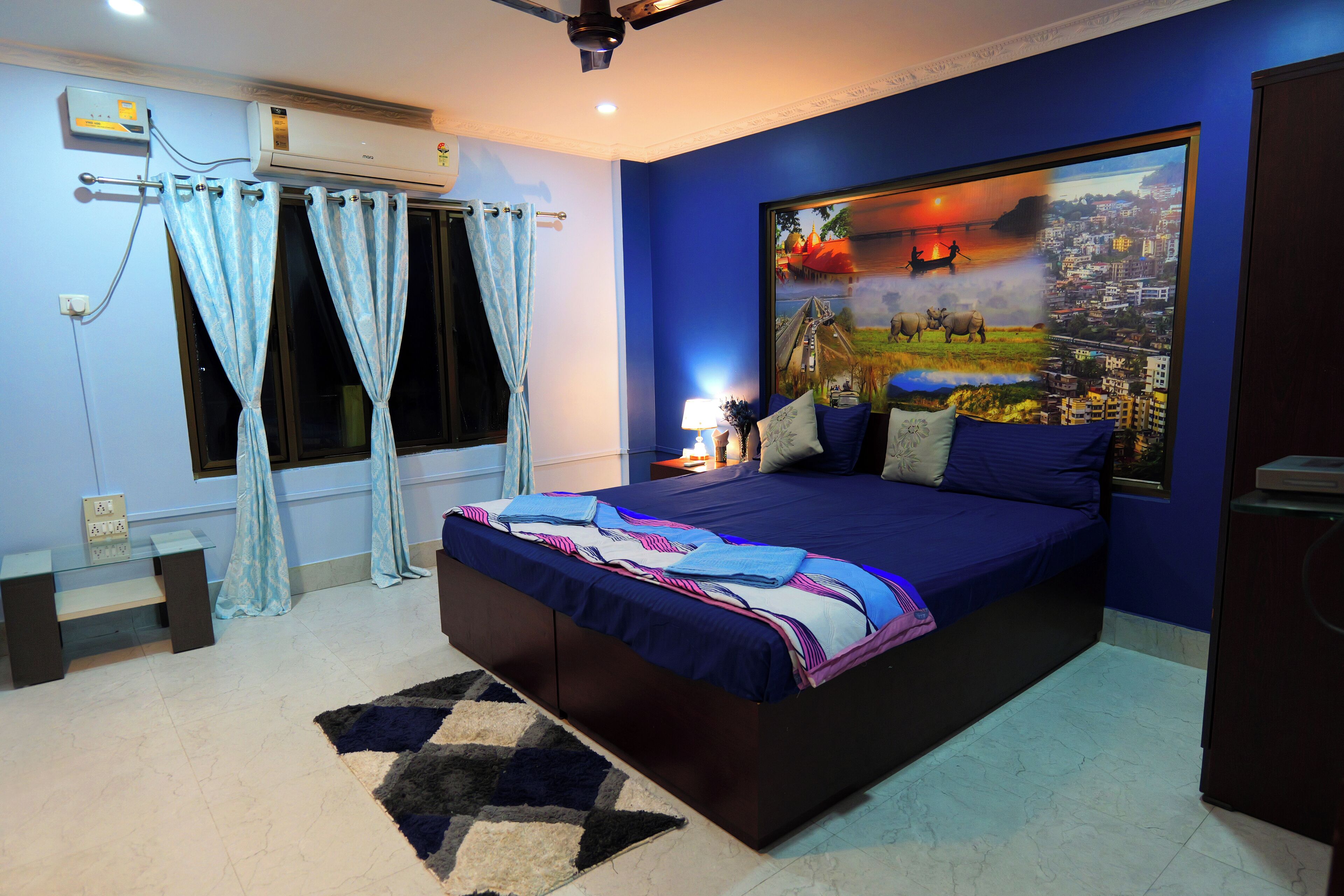 3 habitaciones, tabla de planchar con plancha, wifi y ropa de cama 