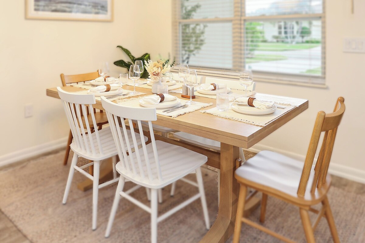 Photo 2 of Casa Bella in Heart of Naples, Playground, All-New Interior, Beautiful & Bright