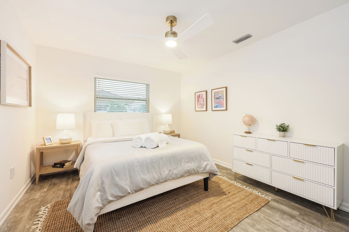 Photo 18 of Casa Bella in Heart of Naples, Playground, All-New Interior, Beautiful & Bright
