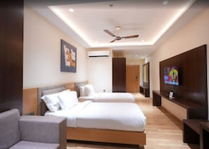 Deluxe Twin Room, City View