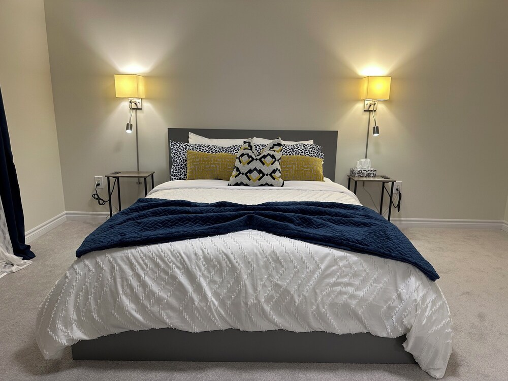 4bedroom Vanilla Retreat in Niagara Minutes from Niagara Falls
