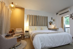 1 slaapkamer, een strijkplank/strijkijzer, wifi, beddengoed