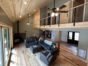 Smart TV - Lakefront Home with 6-person Hot Tub (Osceola)