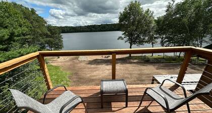 Lakefront Home with 6-person Hot Tub