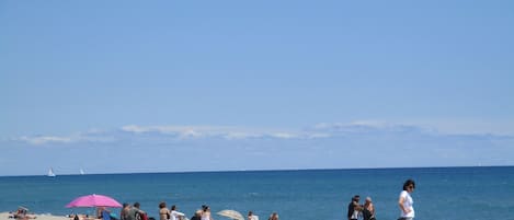 Sun loungers