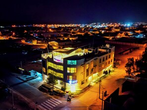 Fachada da propriedade