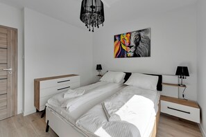 Apartamento conforto | 2 quartos, ferros/tábuas de passar roupa, Wi-Fi de cortesia