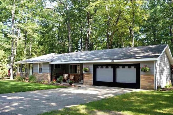 Exterior - Your outdoor activity dream home (Prudenville)