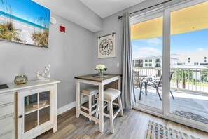 Condo, 1 très grand lit et 1 canapé-lit (Calypso 3-310) | Intérieur